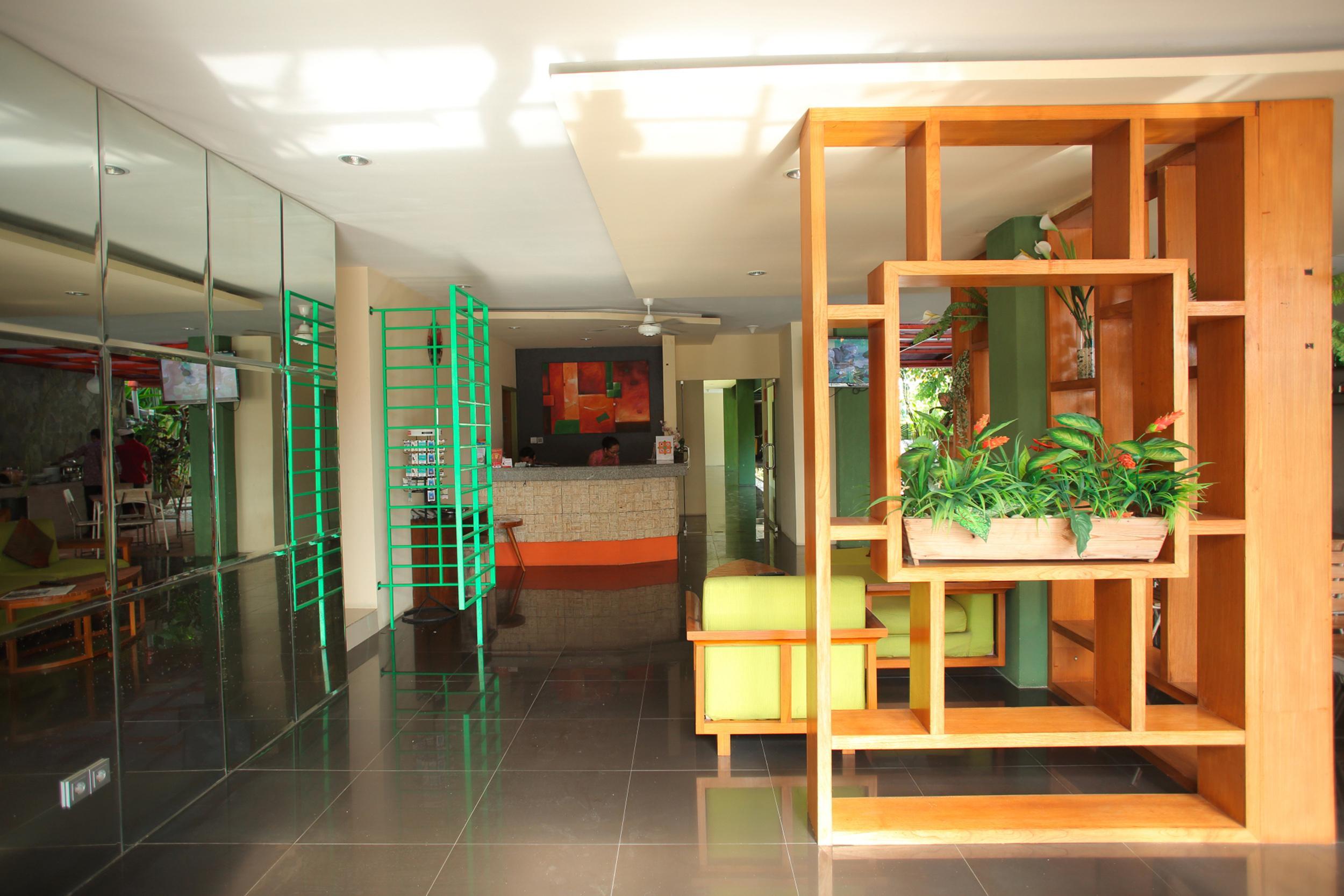 Spazzio Bali Hotel Kuta Lombok Exterior foto