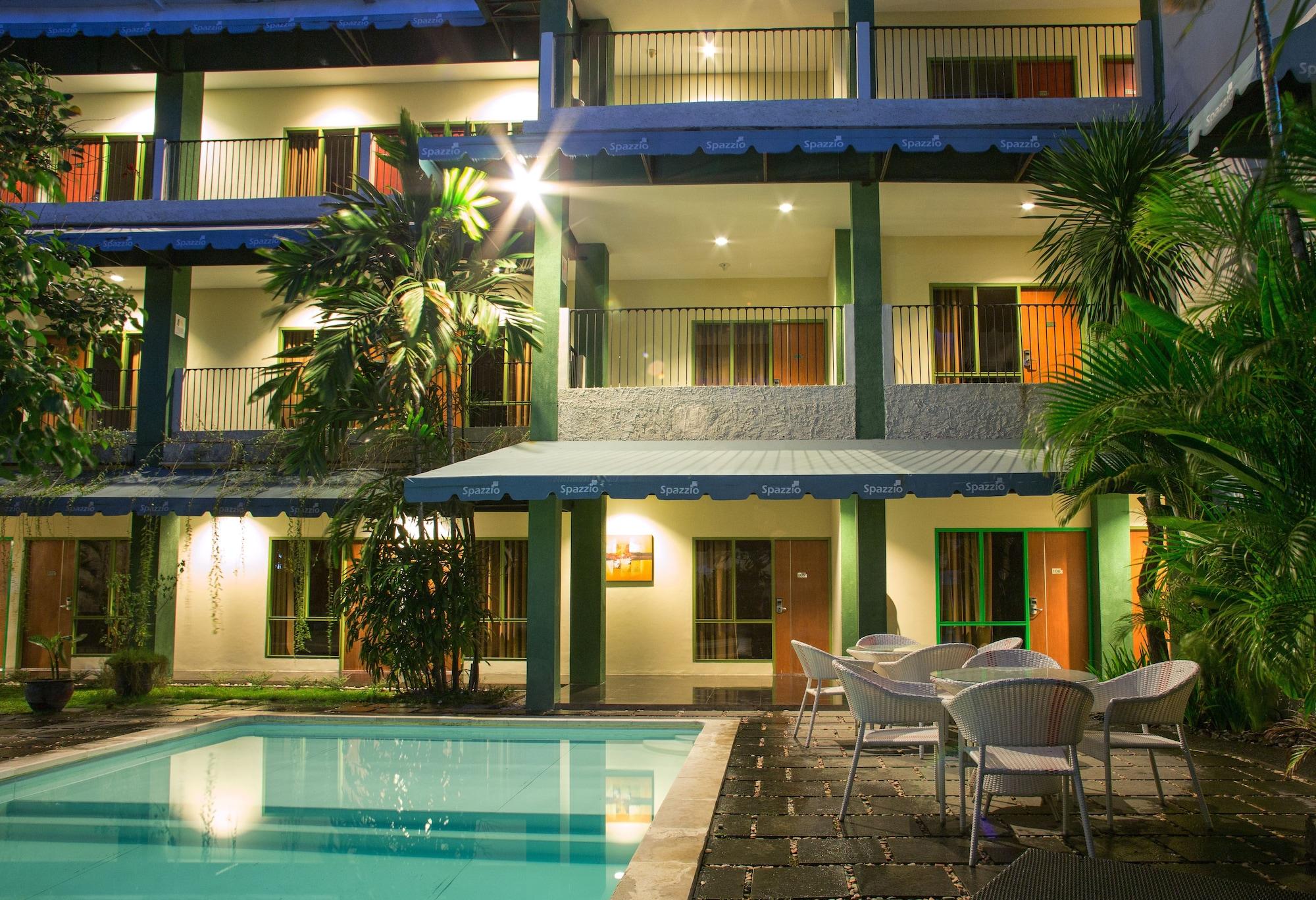 Spazzio Bali Hotel Kuta Lombok Exterior foto