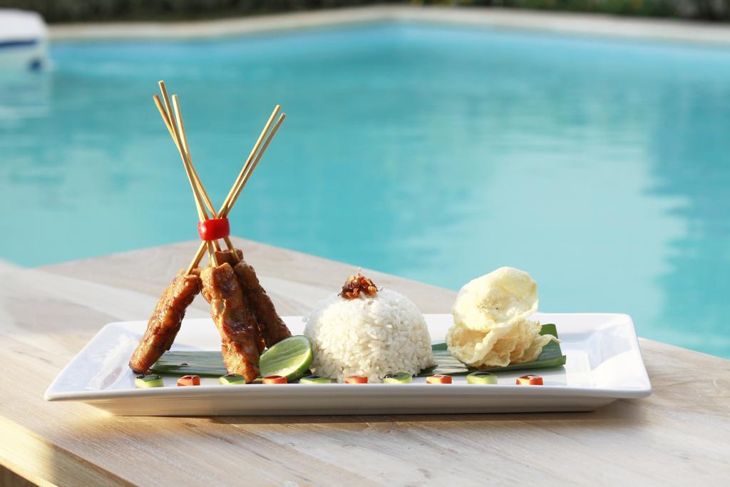 Spazzio Bali Hotel Kuta Lombok Exterior foto